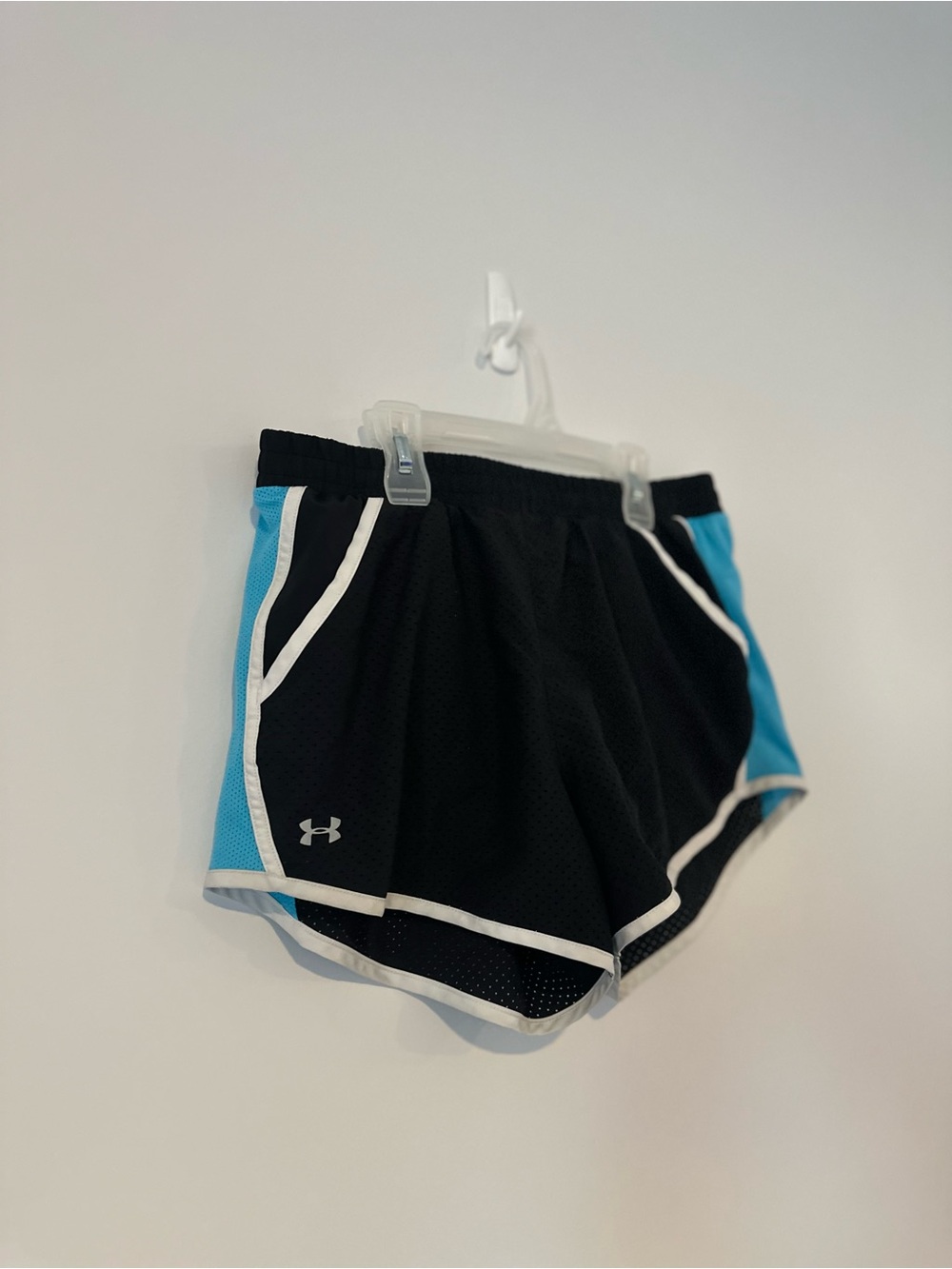 Under Armour Women’s Black Running Shorts Large Blue Mesh Athletic Activewea - Picture 3 of 11